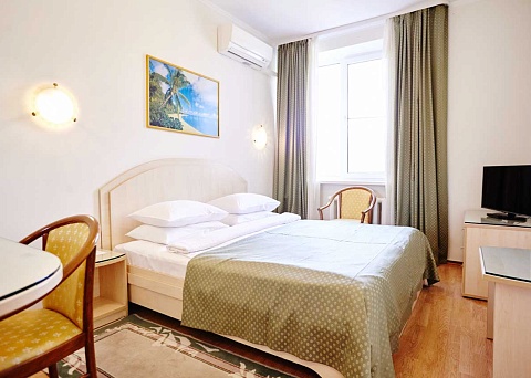 ЯР Hotel & SPA