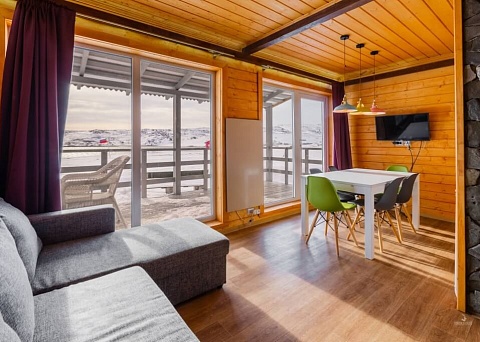 Tundra House 5*